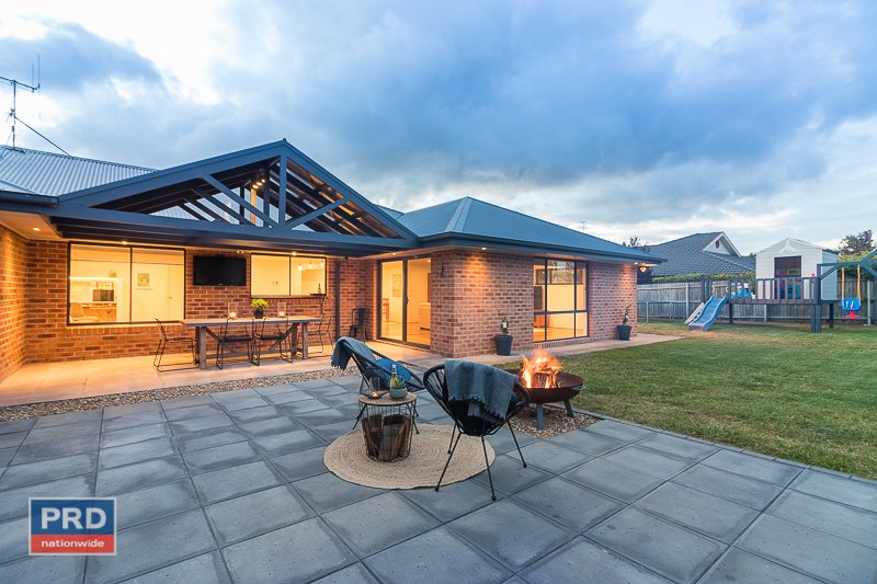 2 Lundie Street BUNGENDORE 2