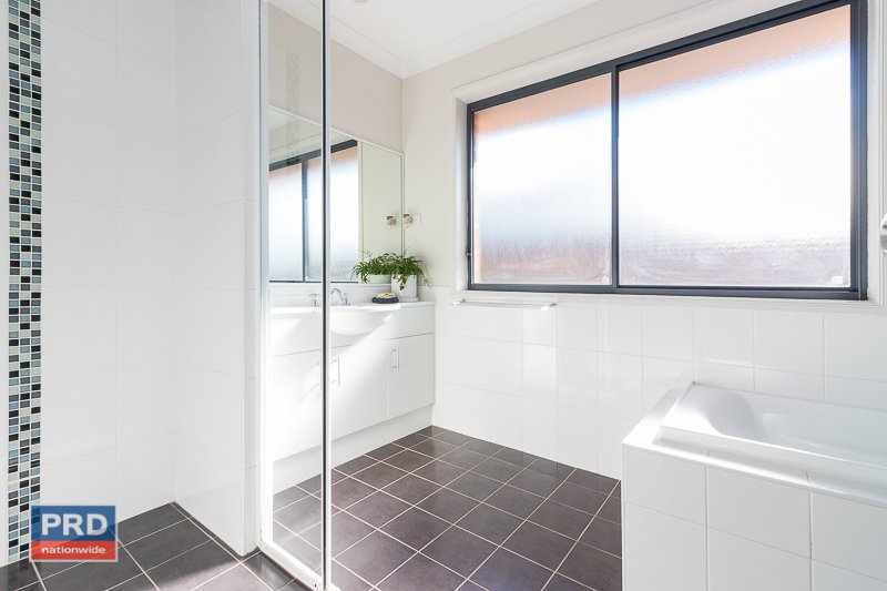 2 Lundie Street BUNGENDORE 18