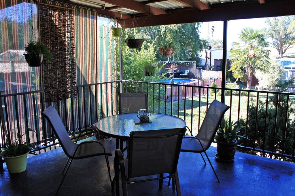 2 Lyne Street TUMBARUMBA 12