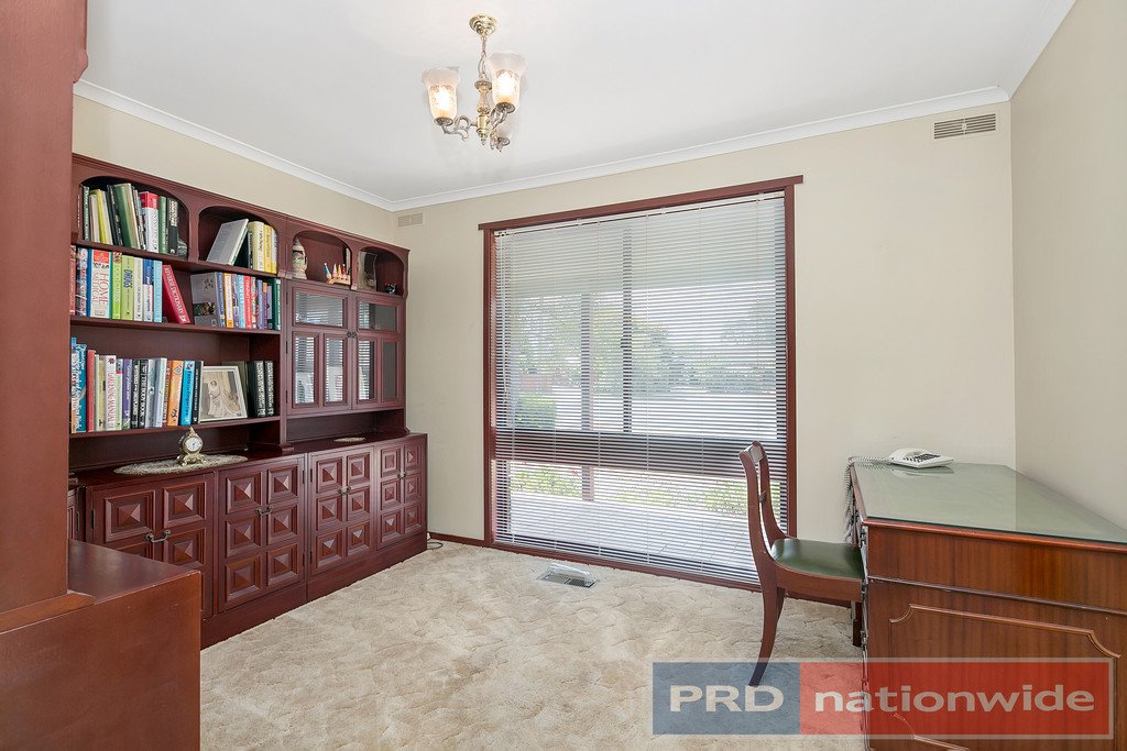 2 Lynne Court DELACOMBE 8