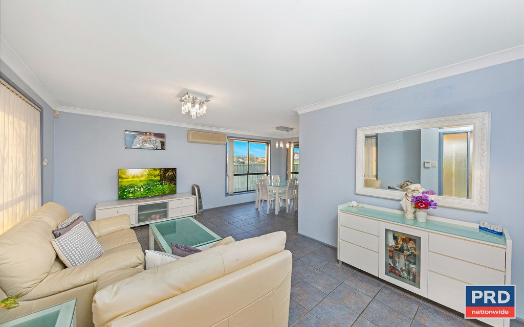 2 Macadamia Street PRESTONS 2