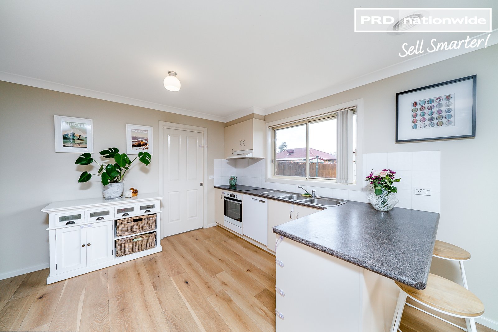 2 Mackay Place ASHMONT 3