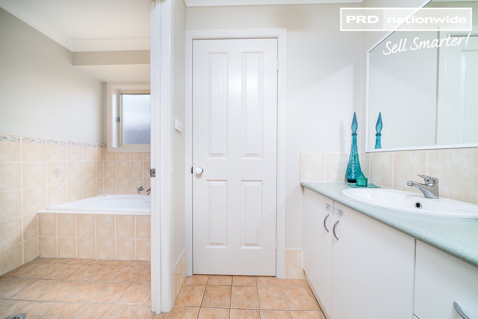 2 Mackay Place ASHMONT 11