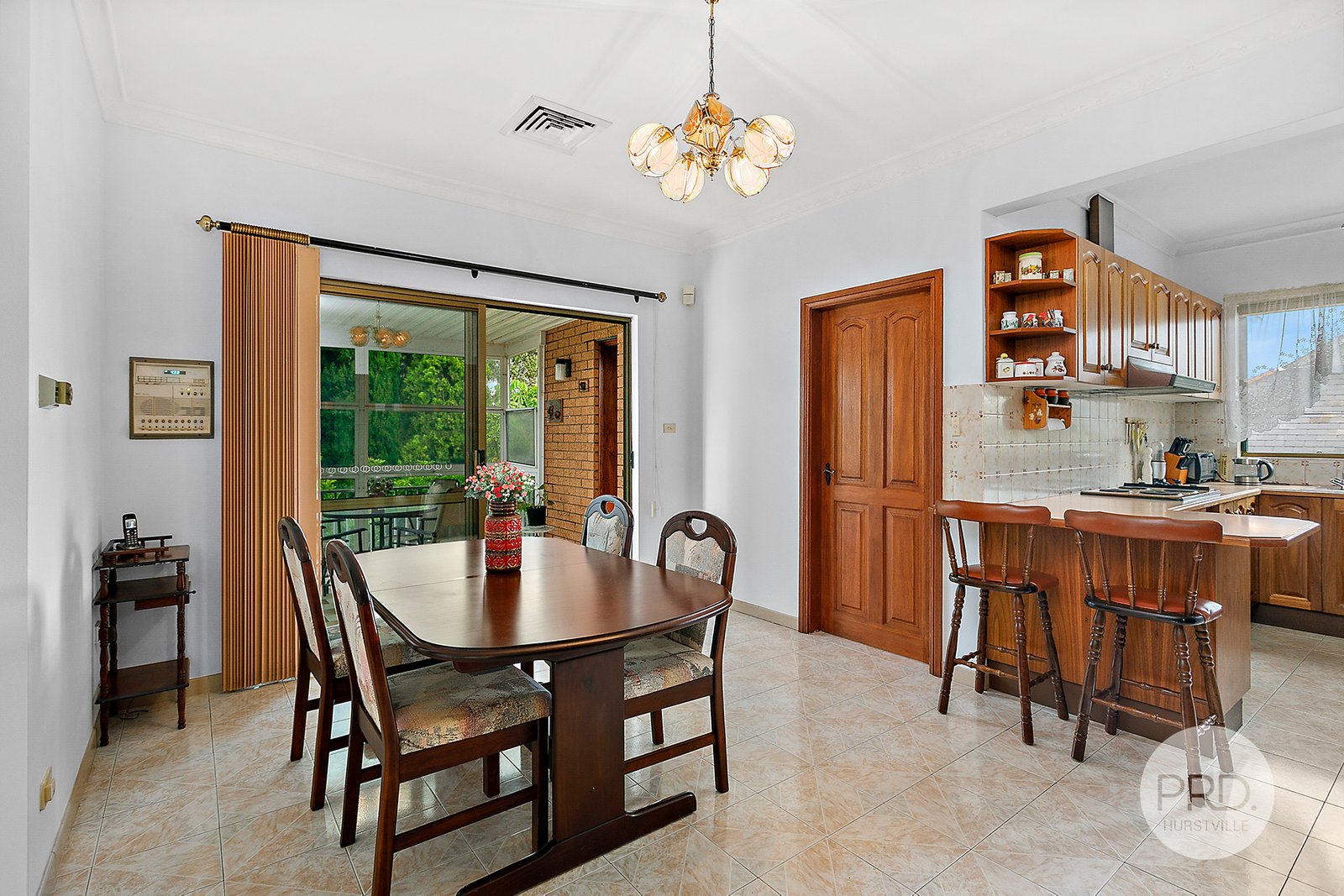 2 Maher Street  HURSTVILLE 3