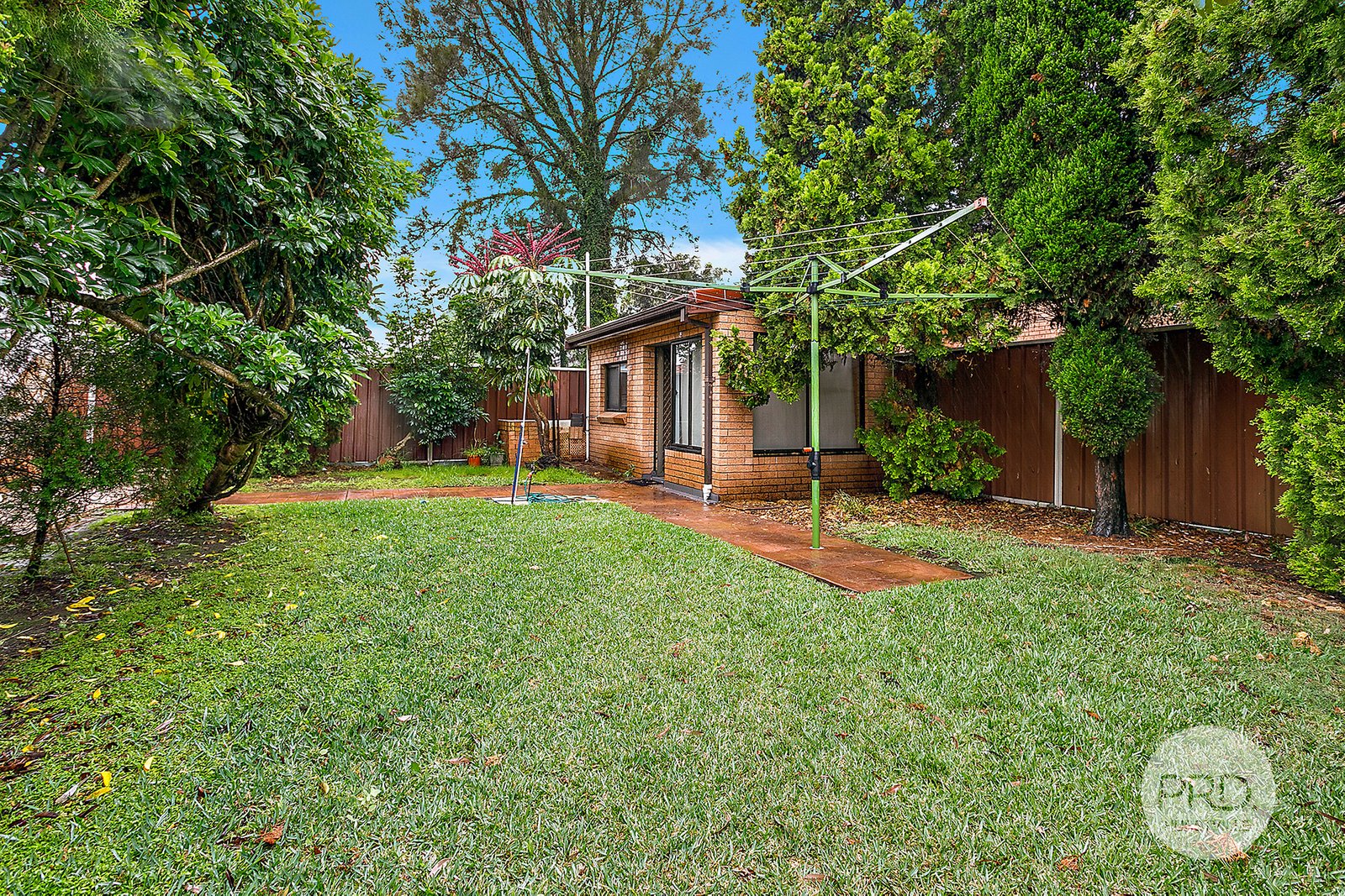 2 Maher Street  HURSTVILLE 9