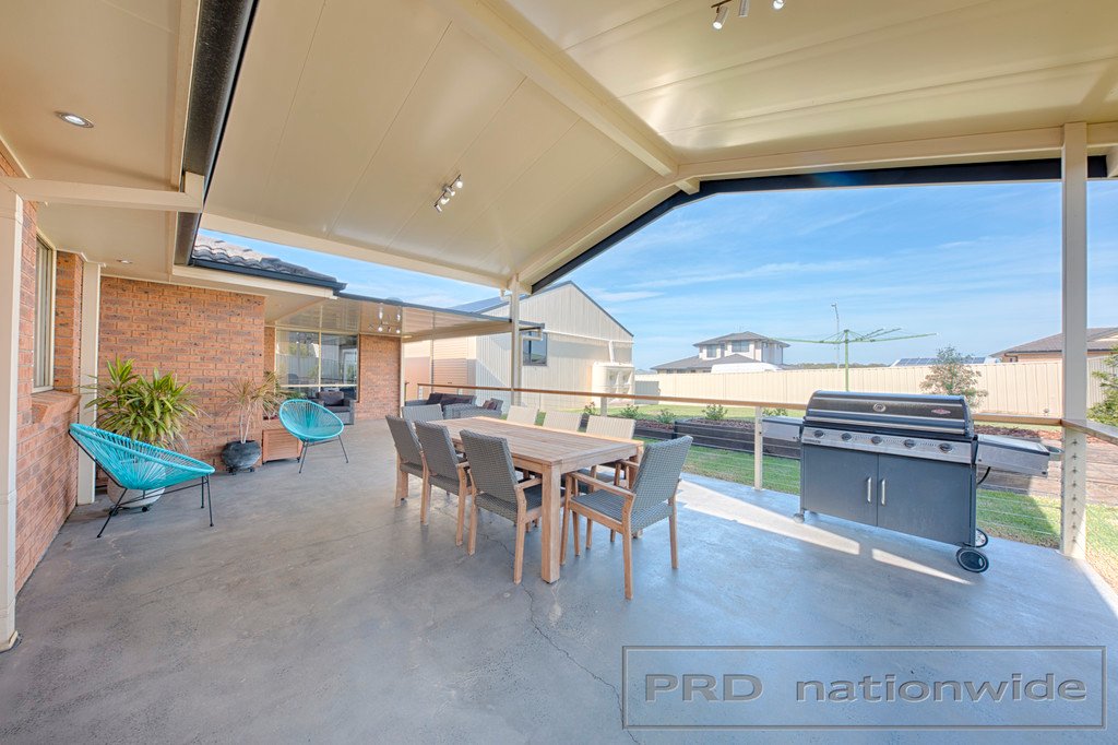 2 Mannall Close RUTHERFORD 17