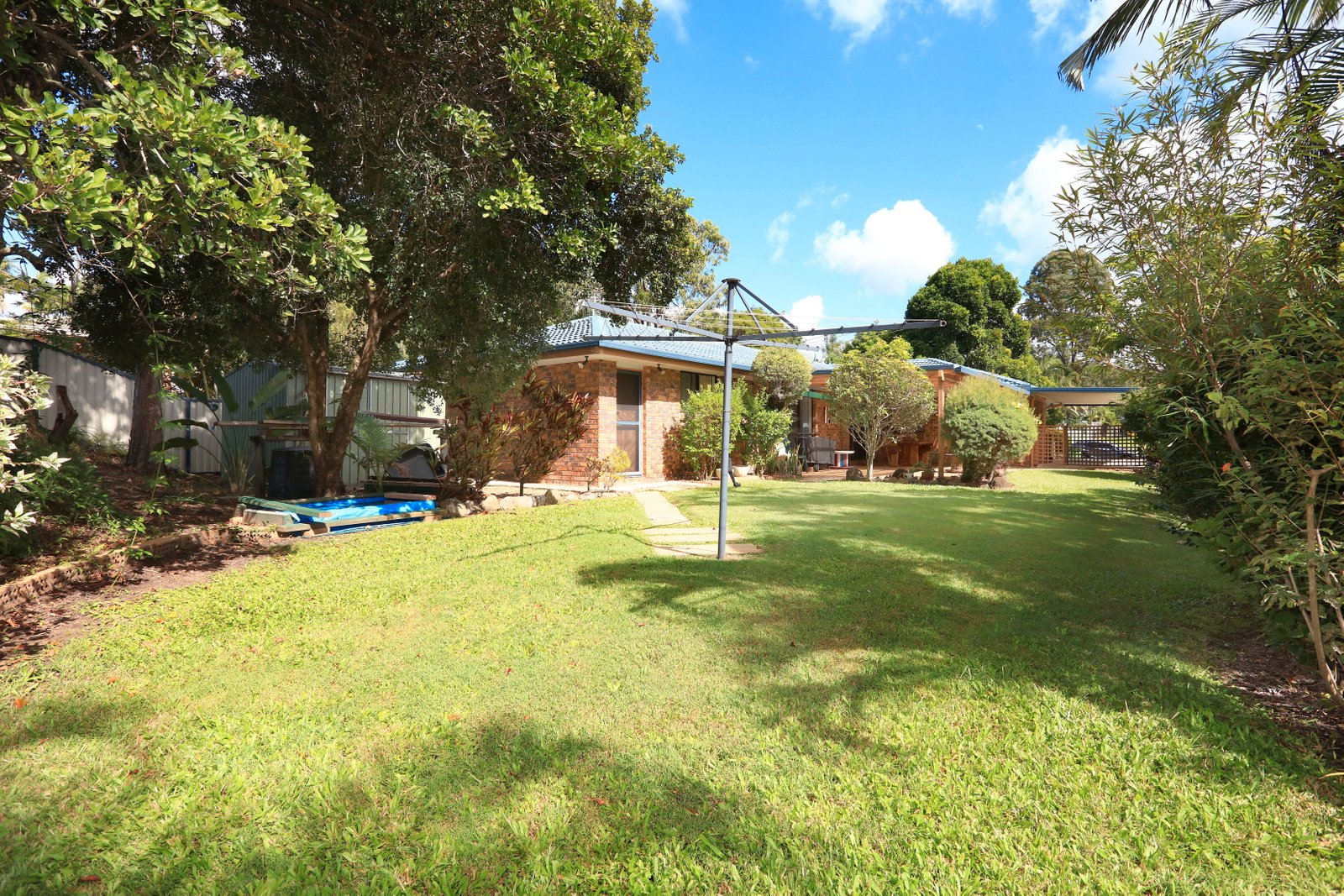 2 Manse Court MOLENDINAR 3