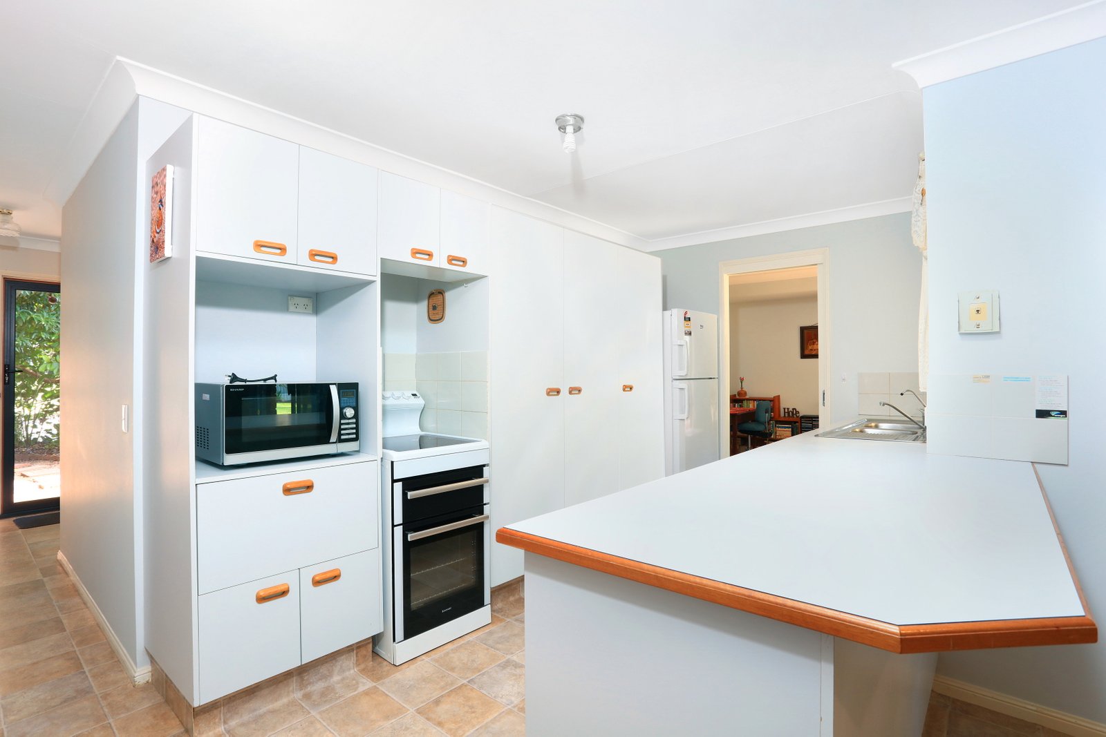 2 Manse Court MOLENDINAR 8