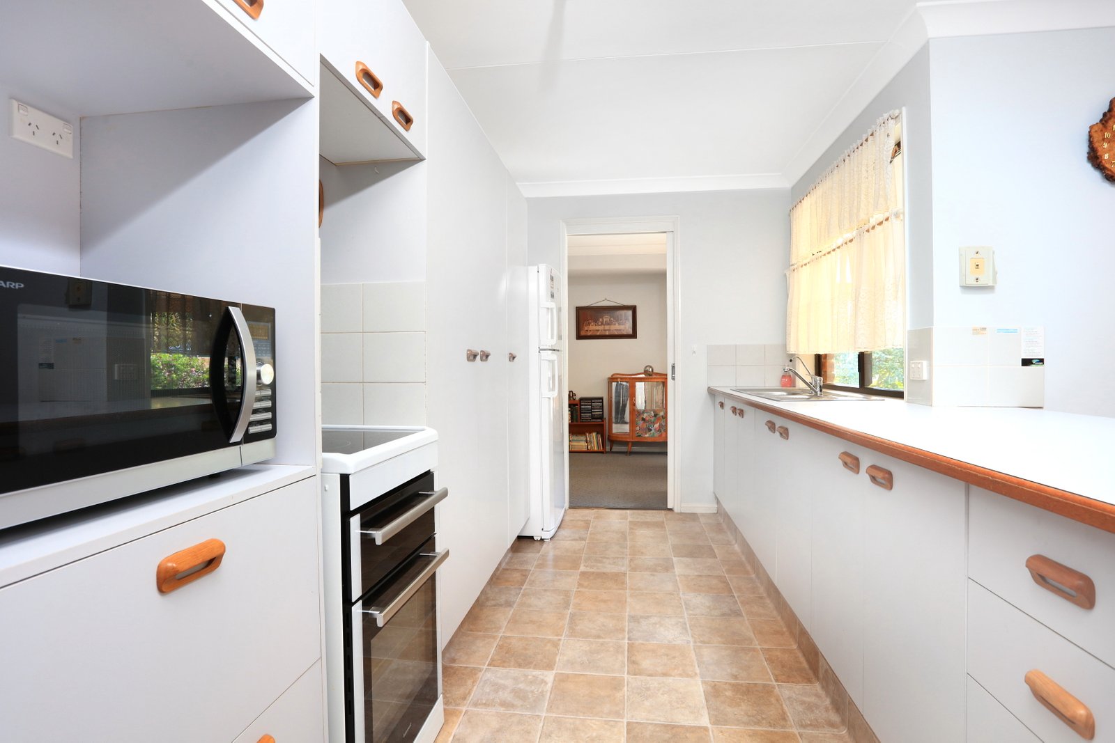 2 Manse Court MOLENDINAR 9