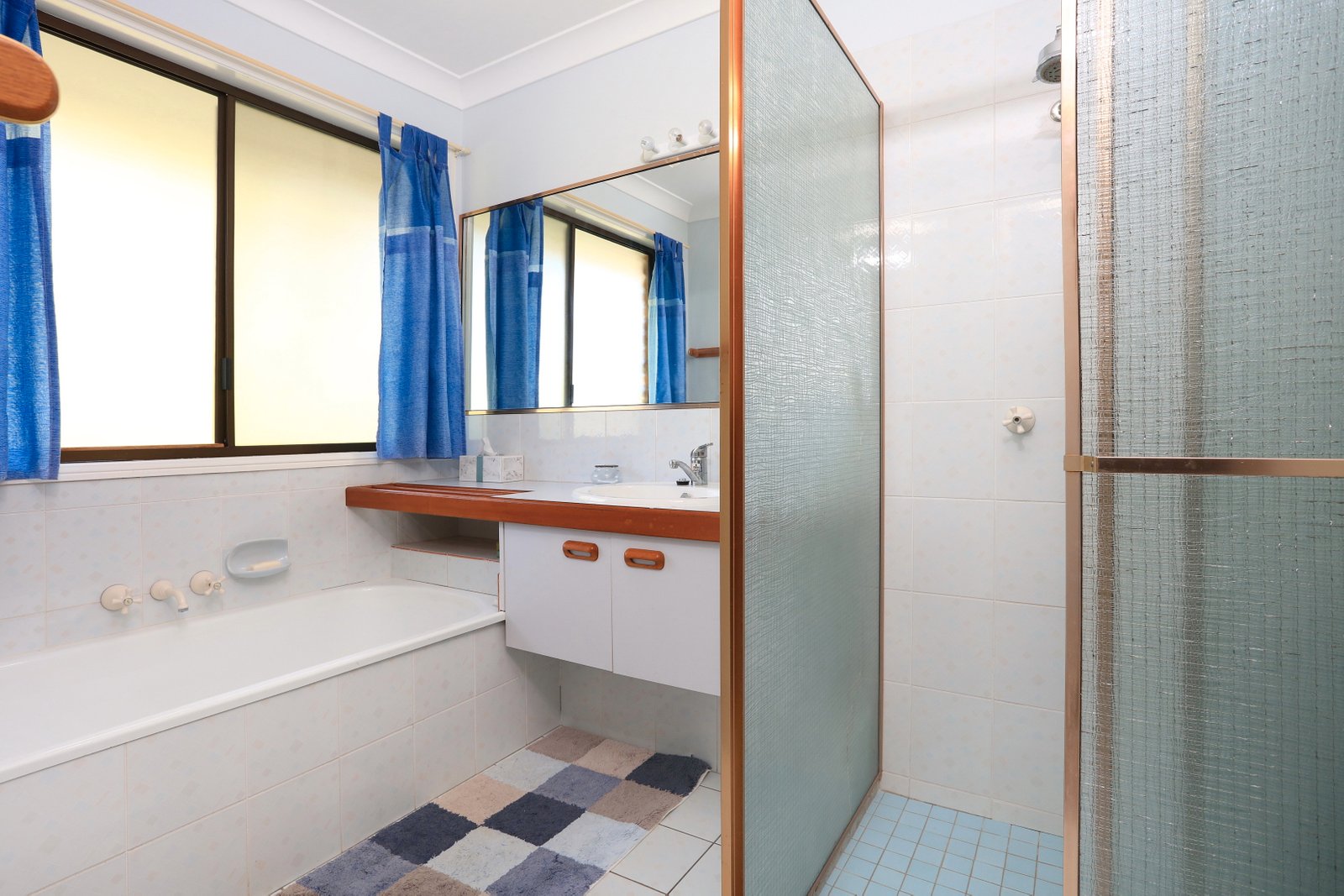 2 Manse Court MOLENDINAR 14
