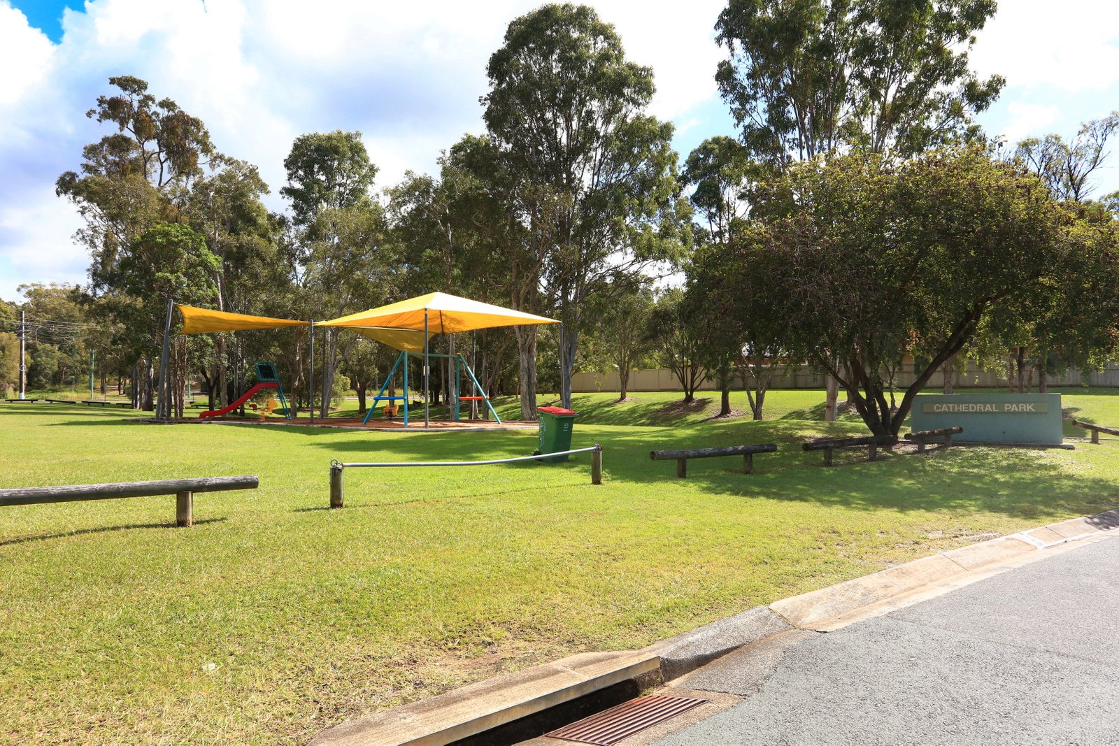 2 Manse Court MOLENDINAR 18