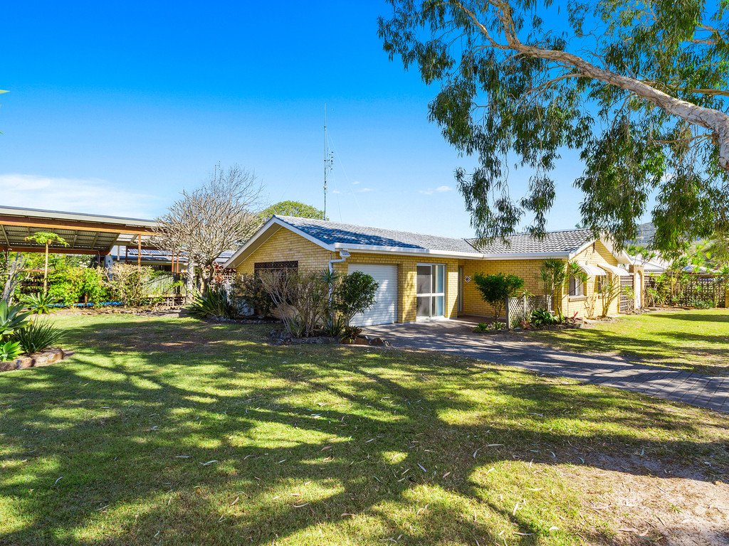 2 Maple Avenue BOGANGAR 1