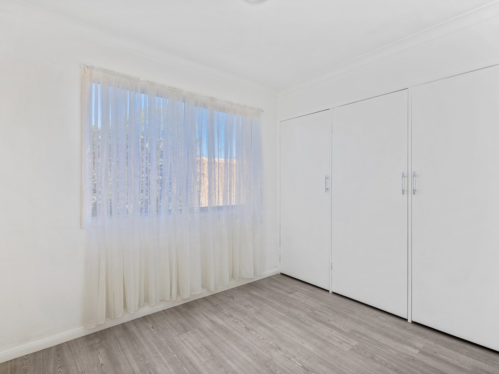 2 Maple Avenue BOGANGAR 6