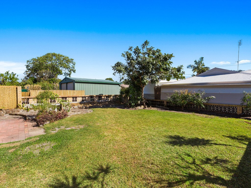 2 Maple Avenue BOGANGAR 8