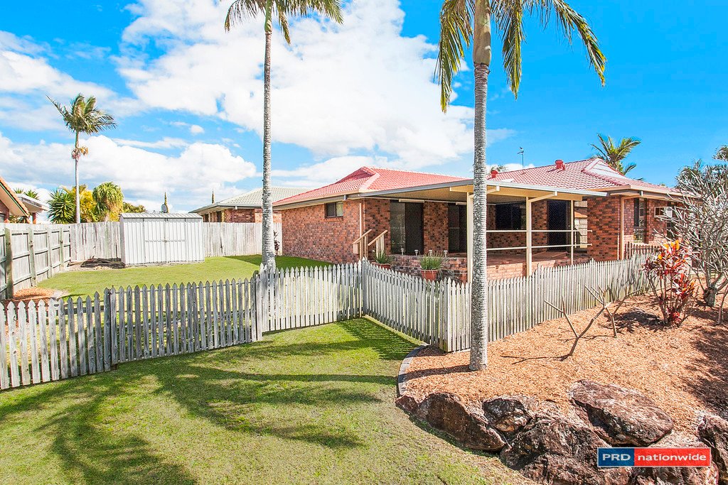 2 Maple Court BURLEIGH WATERS 13
