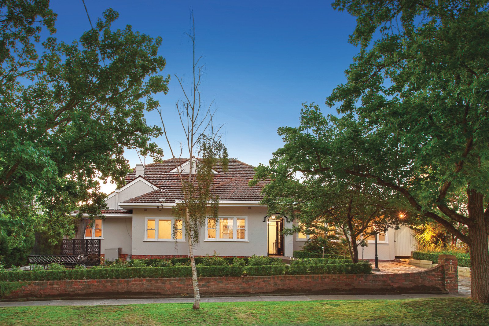 2 Maple Crescent, Camberwell, VIC