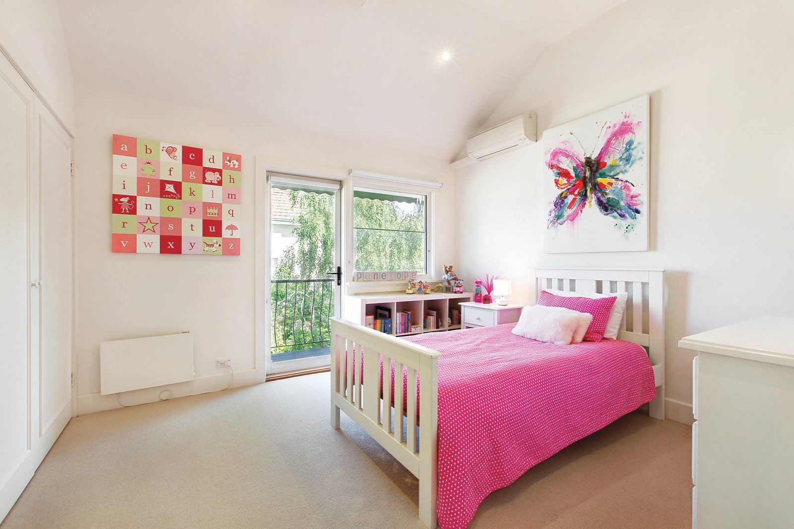 2 Maple Crescent, Camberwell, VIC