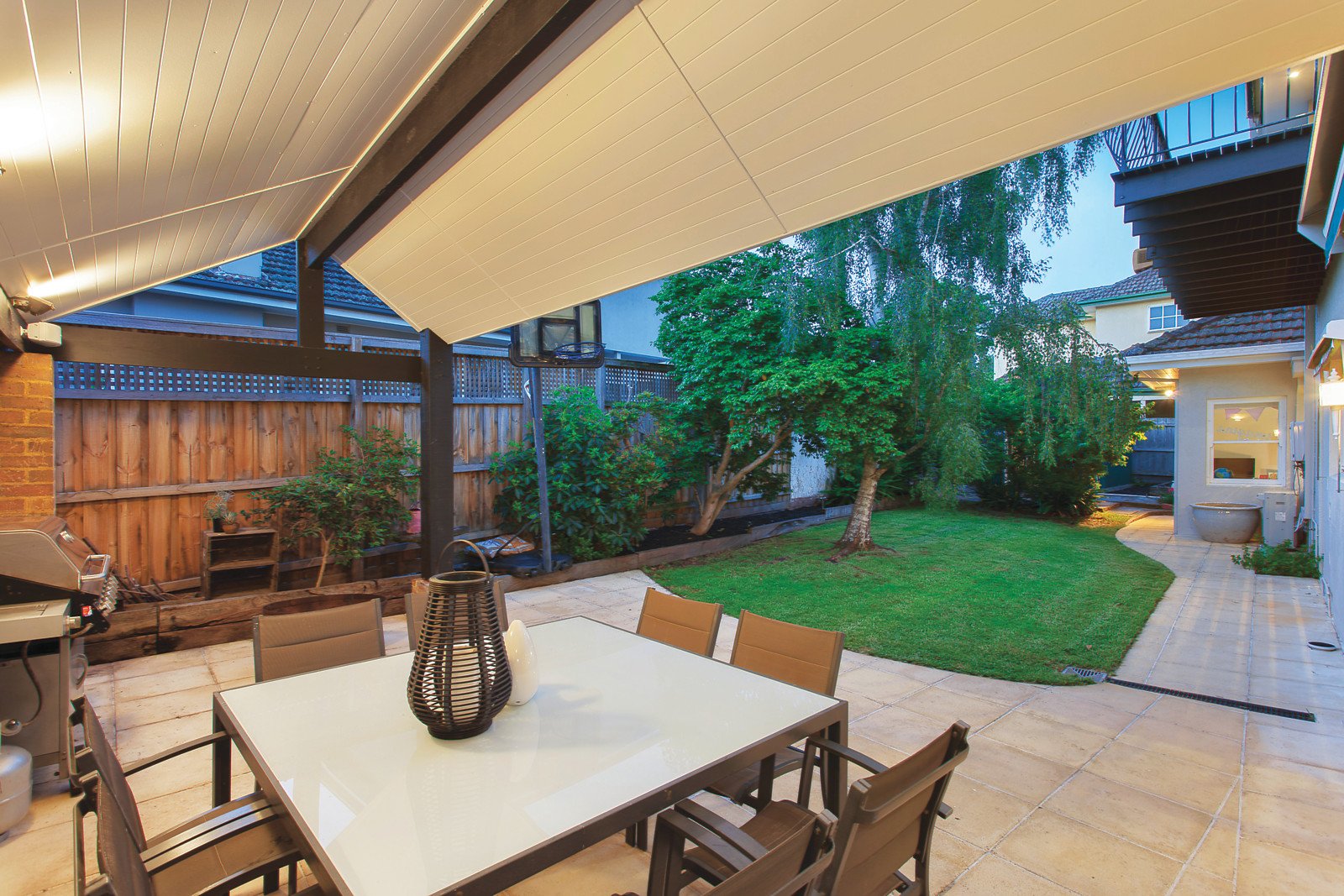 2 Maple Crescent, Camberwell, VIC