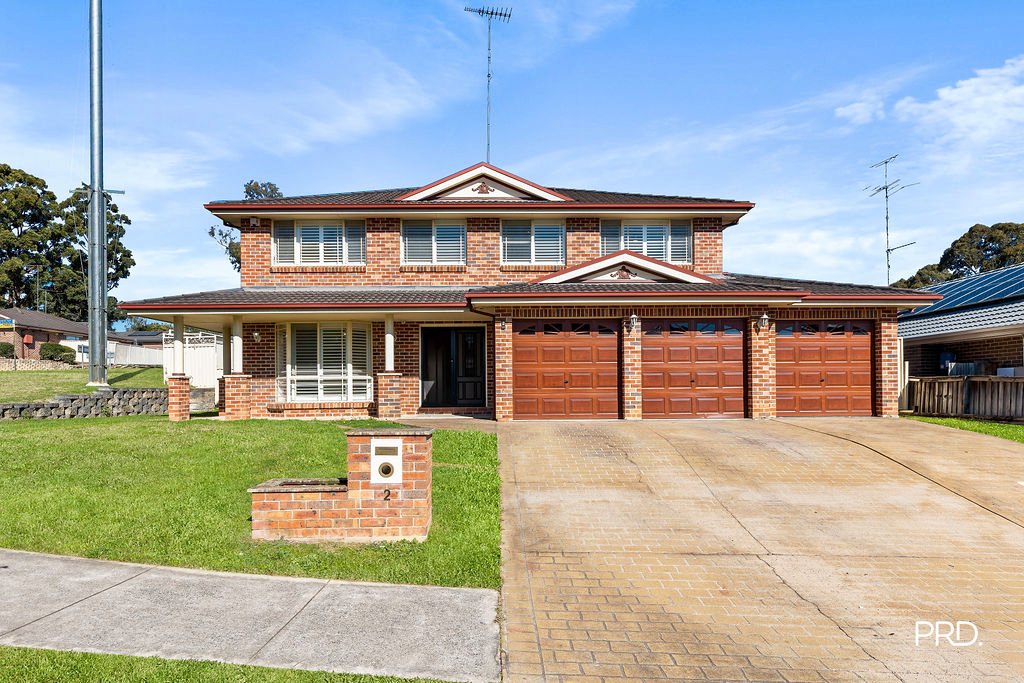 2 Marcus Clarke Crescent GLENMORE PARK 1
