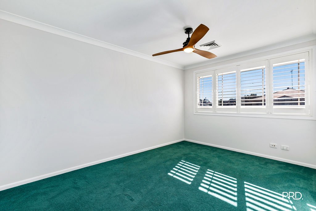 2 Marcus Clarke Crescent GLENMORE PARK 12