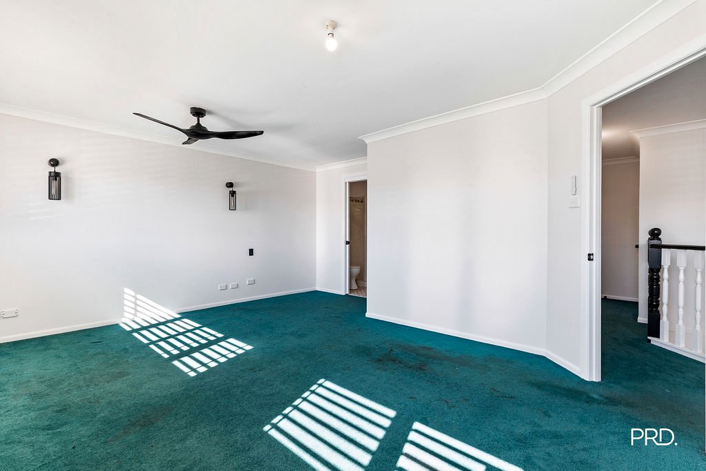 2 Marcus Clarke Crescent GLENMORE PARK 14