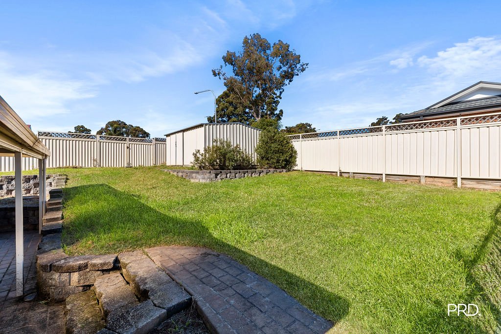 2 Marcus Clarke Crescent GLENMORE PARK 20