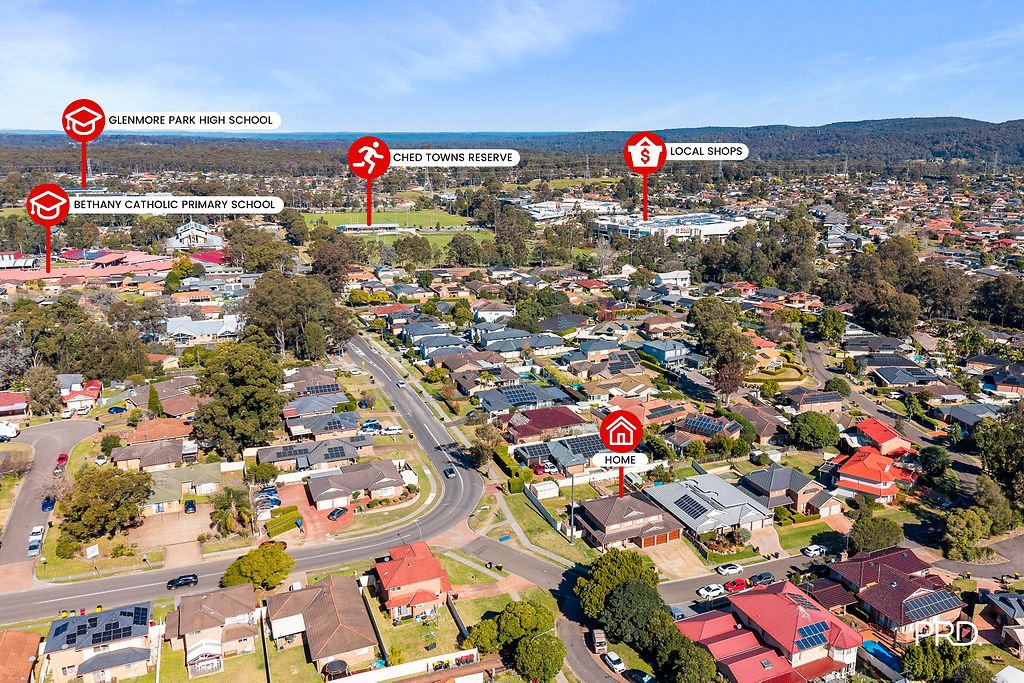 2 Marcus Clarke Crescent GLENMORE PARK 24