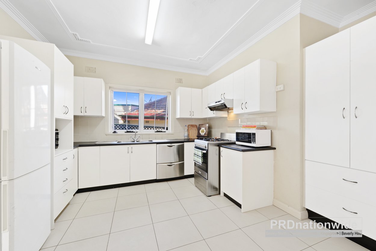 2 Margaret Street KOGARAH 3