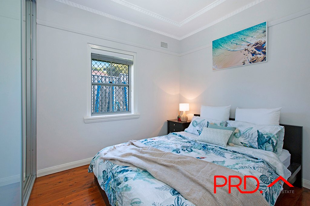 2 Margaret Street KOGARAH 6