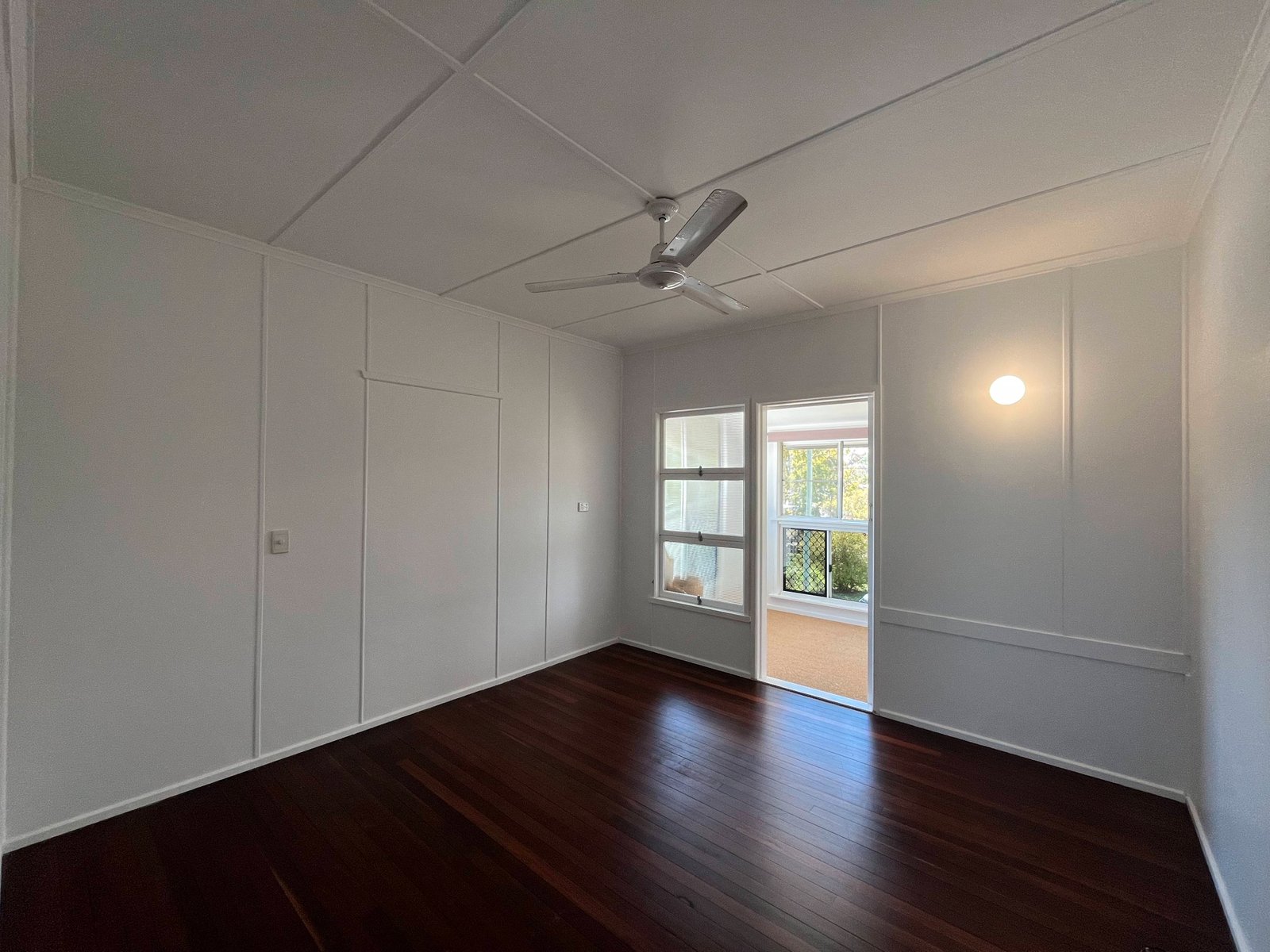 2 Margaret Street TANNUM SANDS 11