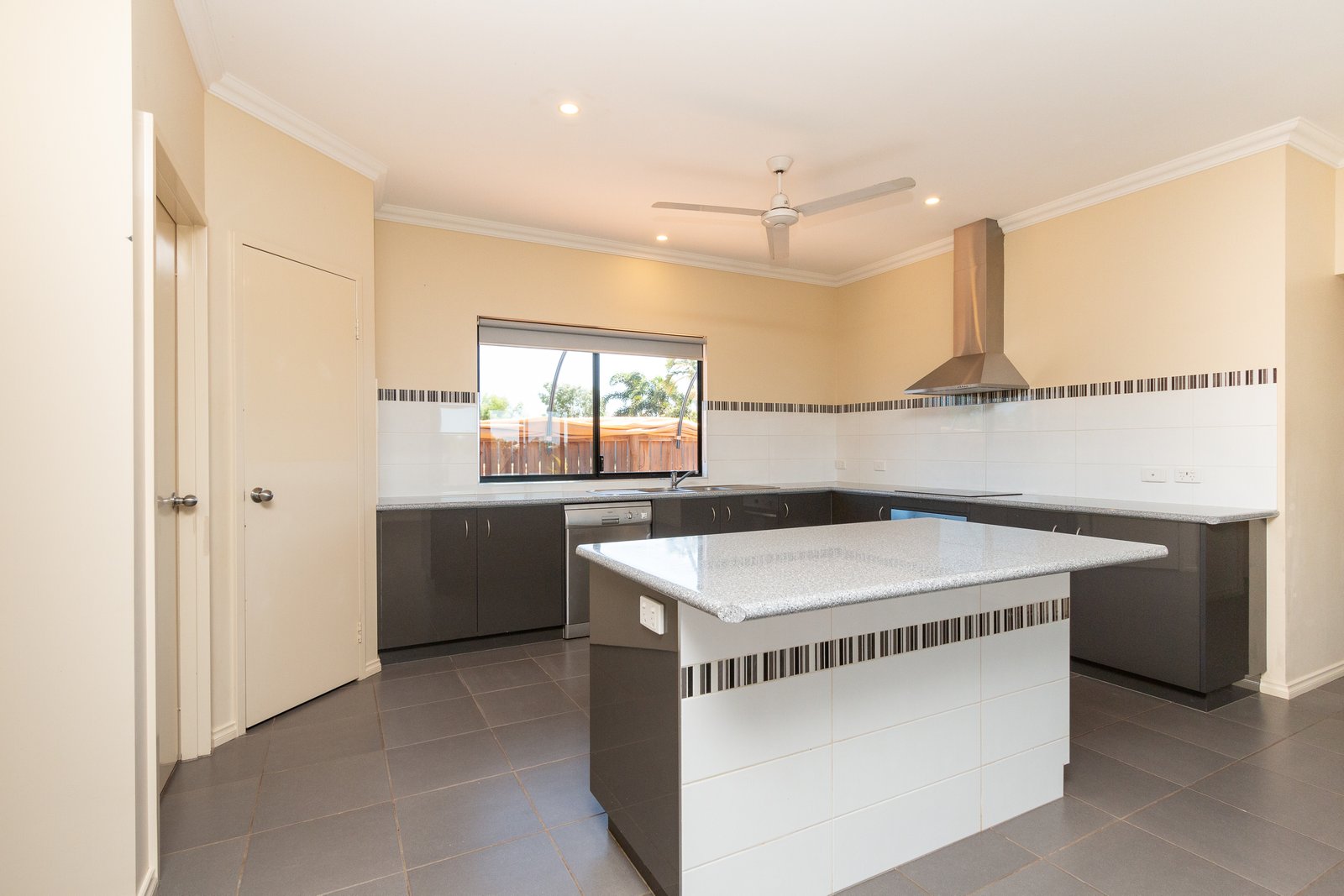 2 Mastapha Street BILINGURR 14