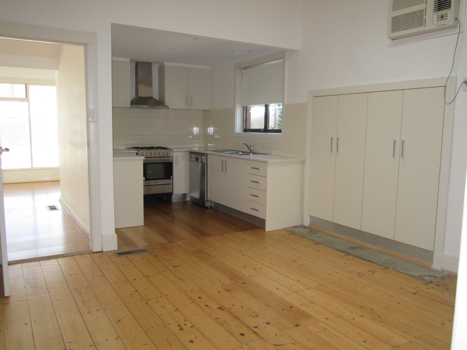 Gallery: 2 Mavho Street