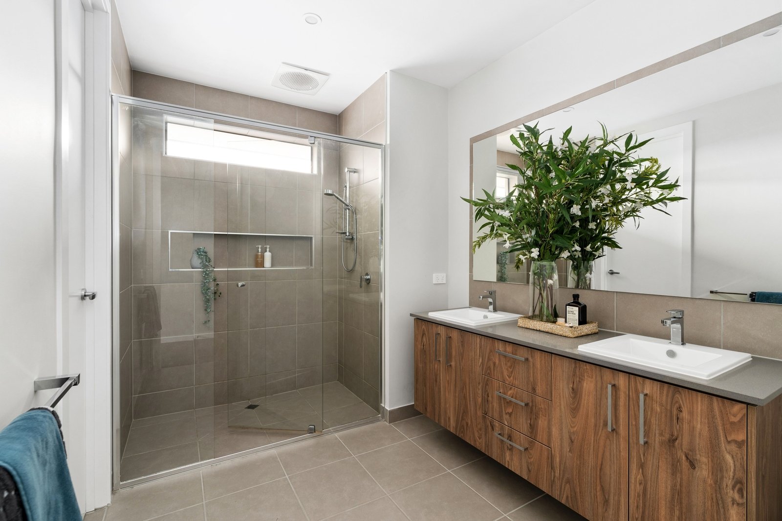 Real Estate and Property in 2 May Street, Preston, VIC