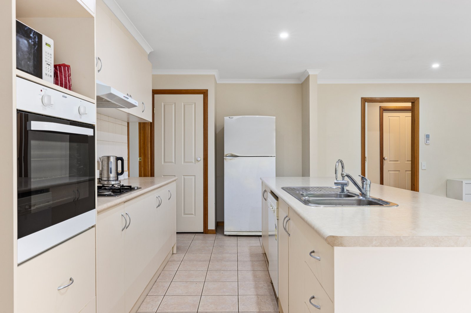 Gallery: 2 Mayfair Court