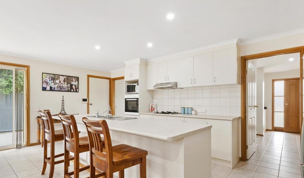 Gallery: 2 Mayfair Court