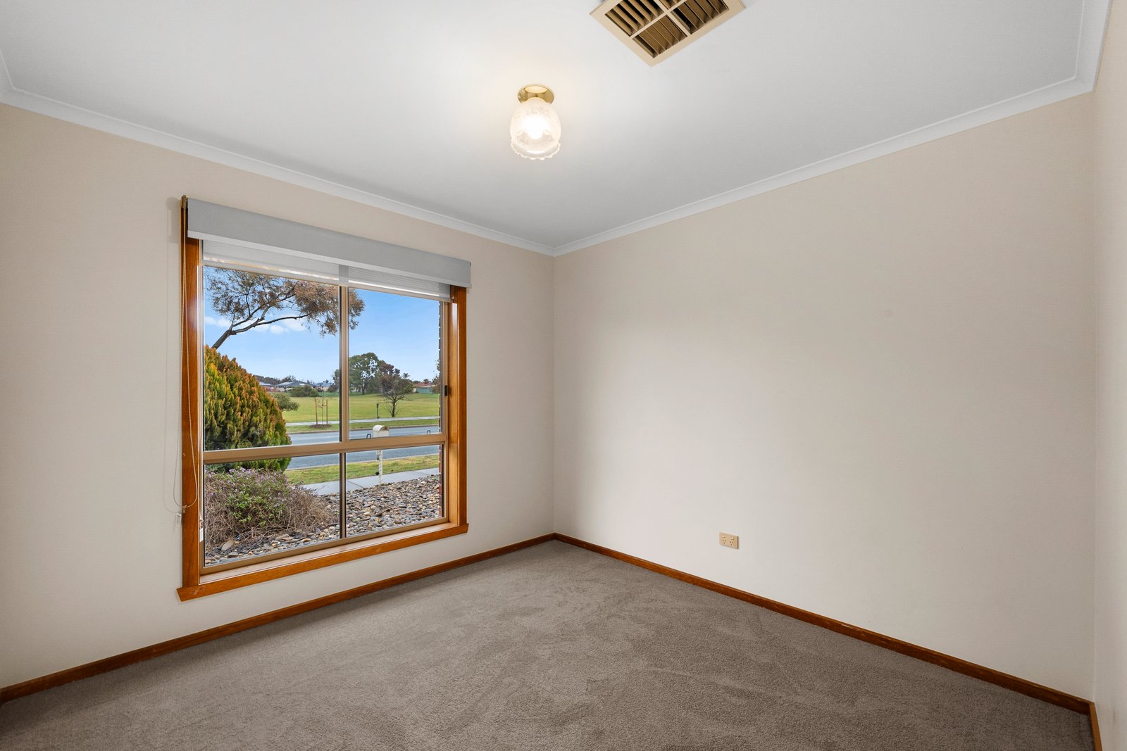 2 McCubbin Drive SHEPPARTON 9
