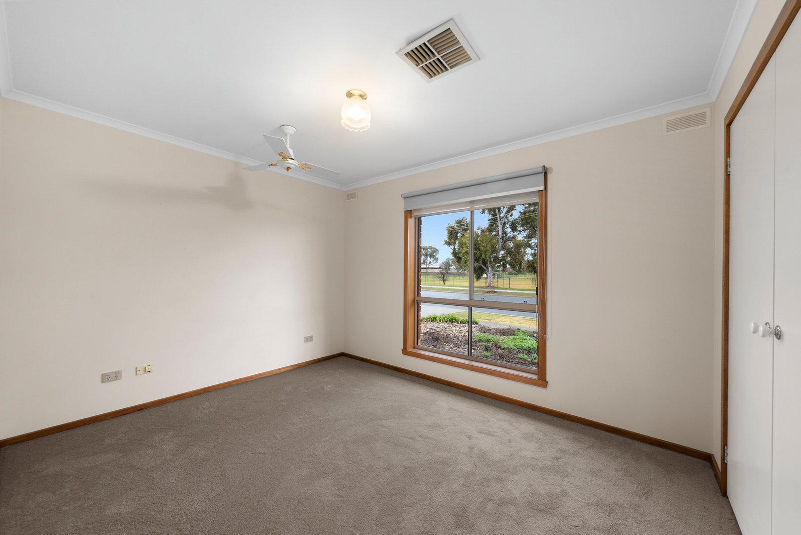 2 McCubbin Drive SHEPPARTON 10