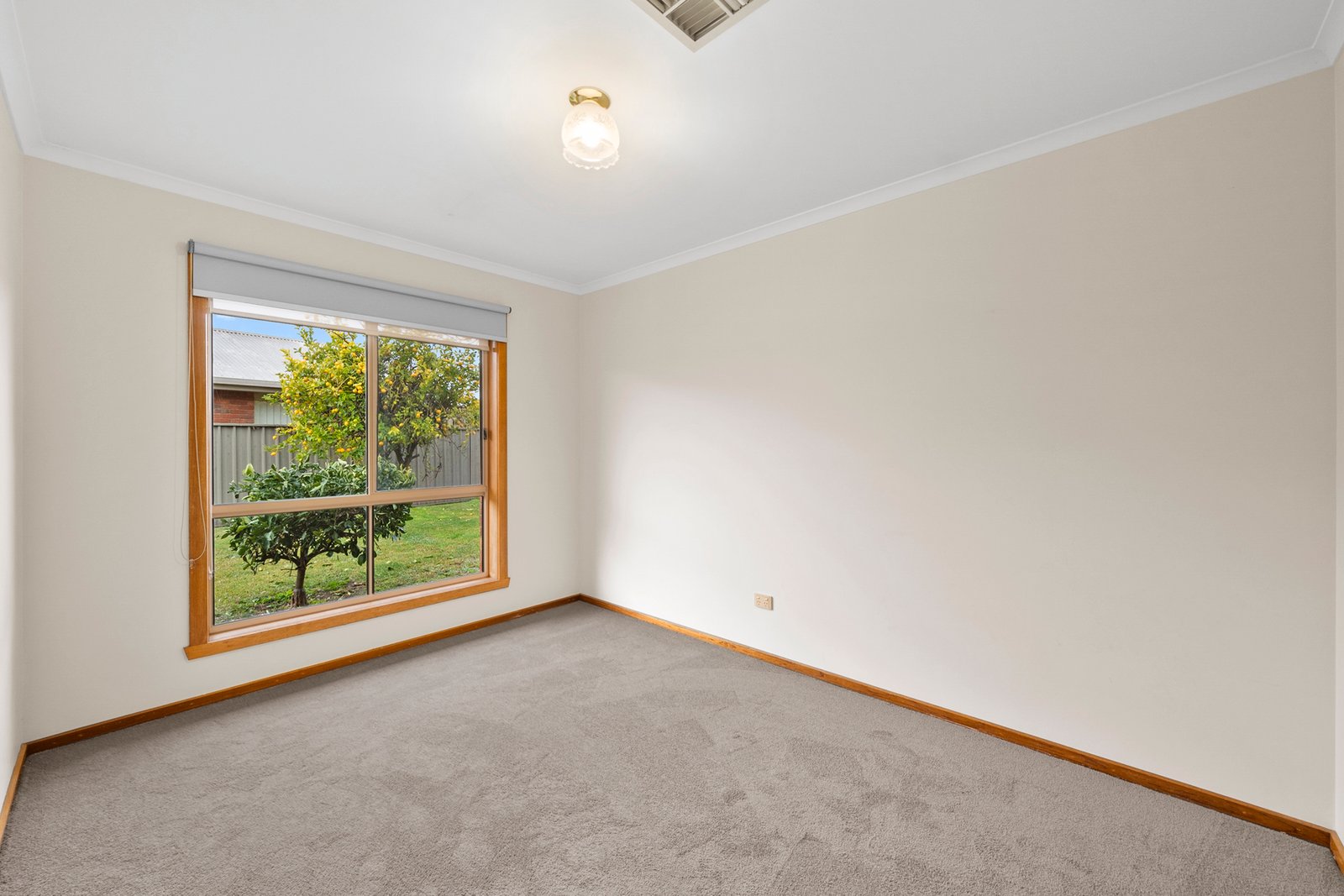 2 McCubbin Drive SHEPPARTON 12