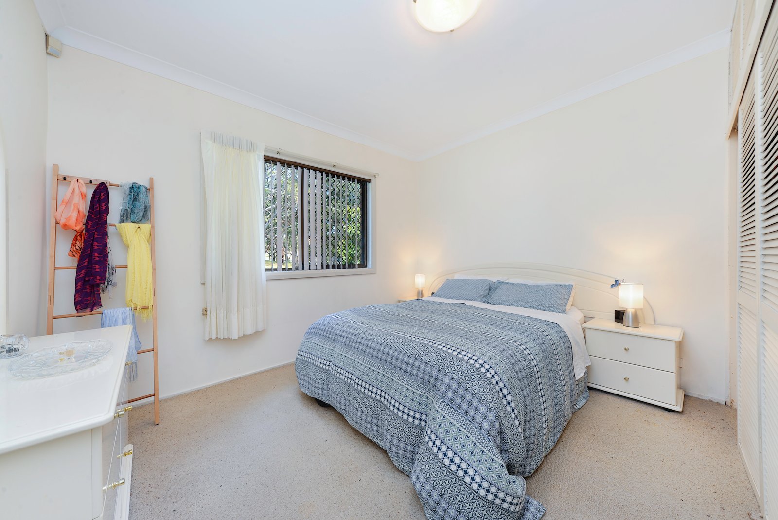 2 McKenzie Avenue CHIFLEY 11
