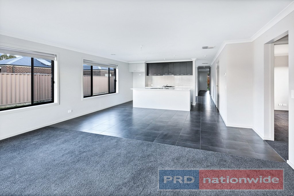 2 McMahon Drive BALLAN 3