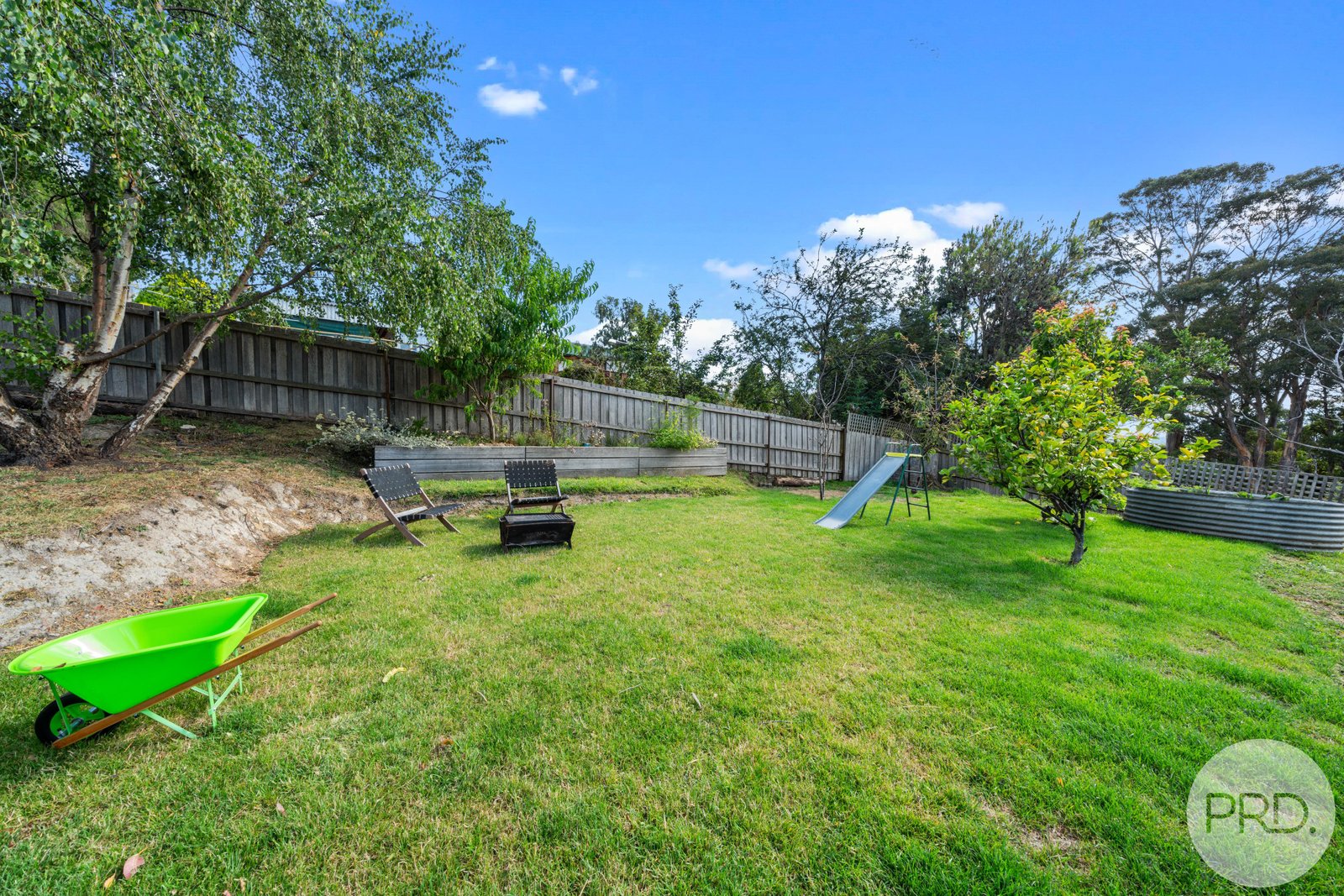 2 Meagher Court SOUTH HOBART 8