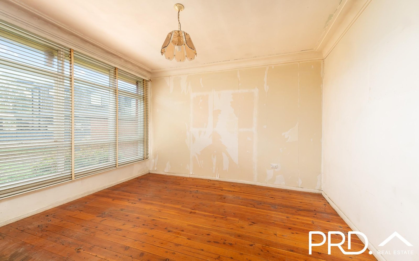 2 Melham Avenue PANANIA 3