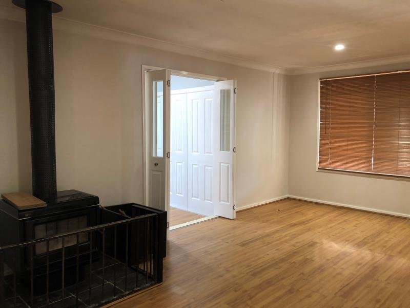 2 Melissa Avenue TAMWORTH 2