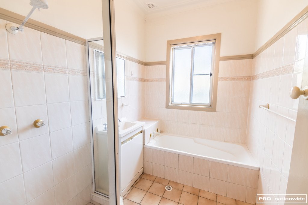 2 Melrose Street TAMWORTH 6