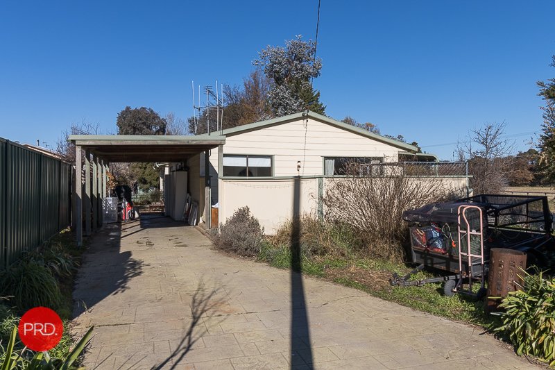 2 Middle Street SUTTON 6