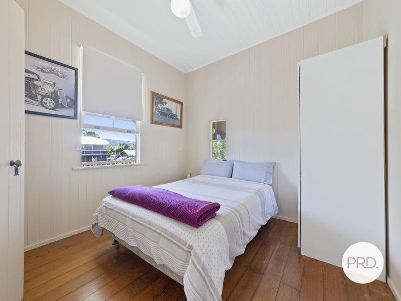 2 Mill Lane ROSEWOOD 10