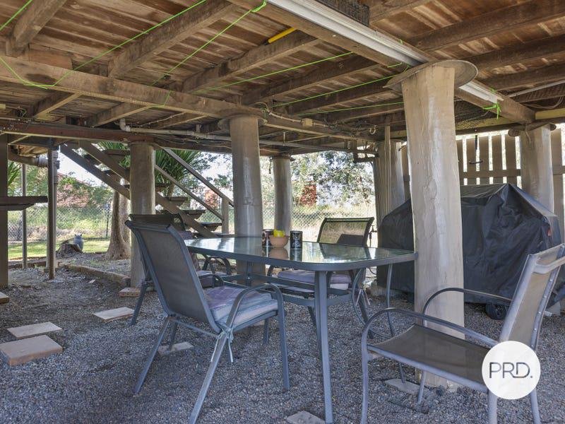 2 Mill Lane ROSEWOOD 15