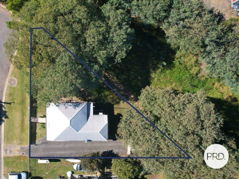 2 Mill Lane ROSEWOOD 17