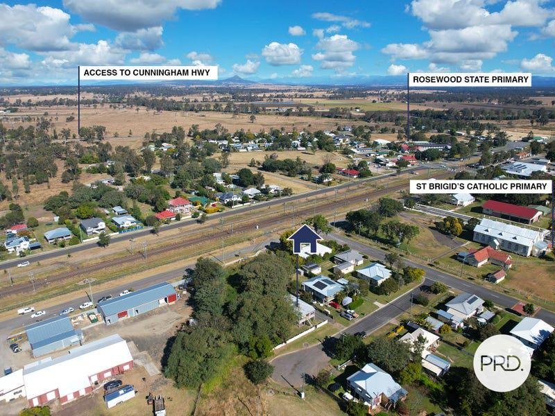 2 Mill Lane ROSEWOOD 20