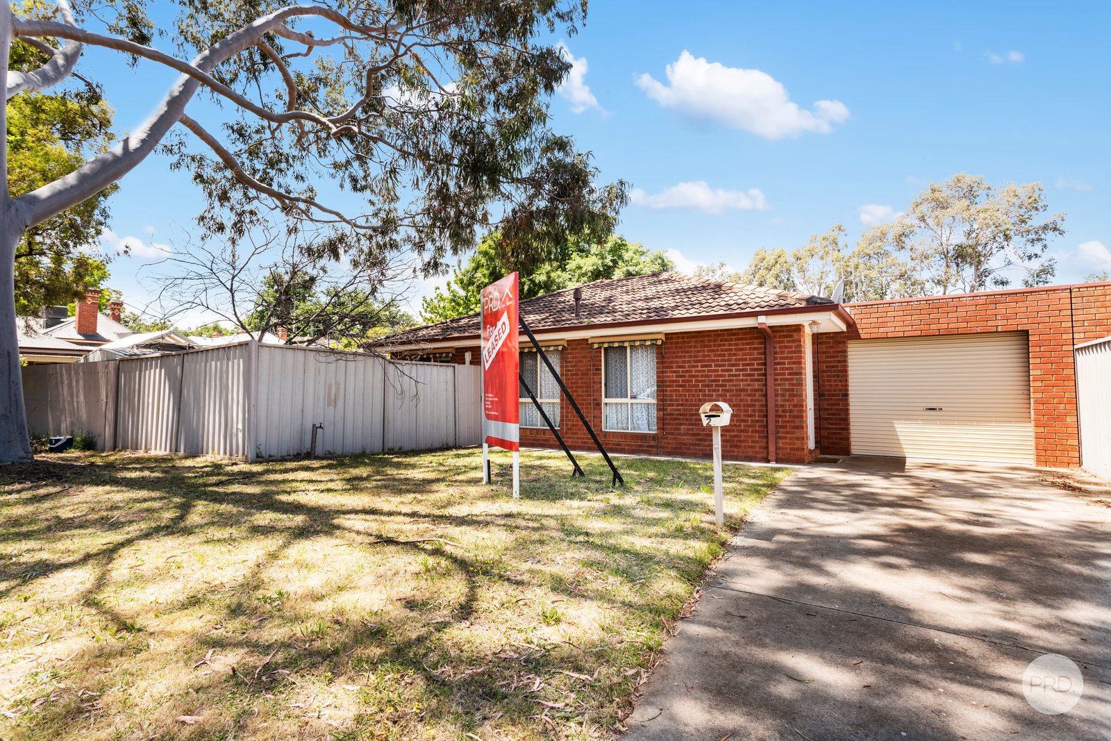 2 Minto Street QUARRY HILL 2
